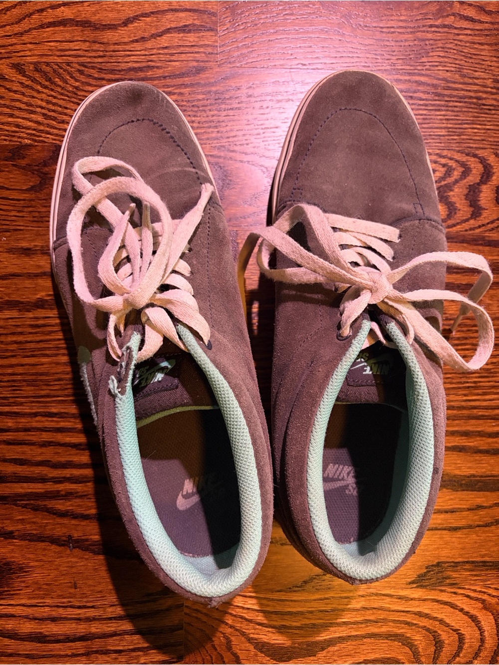 Nike SB’s mens Suede Sneakers / grey and blue